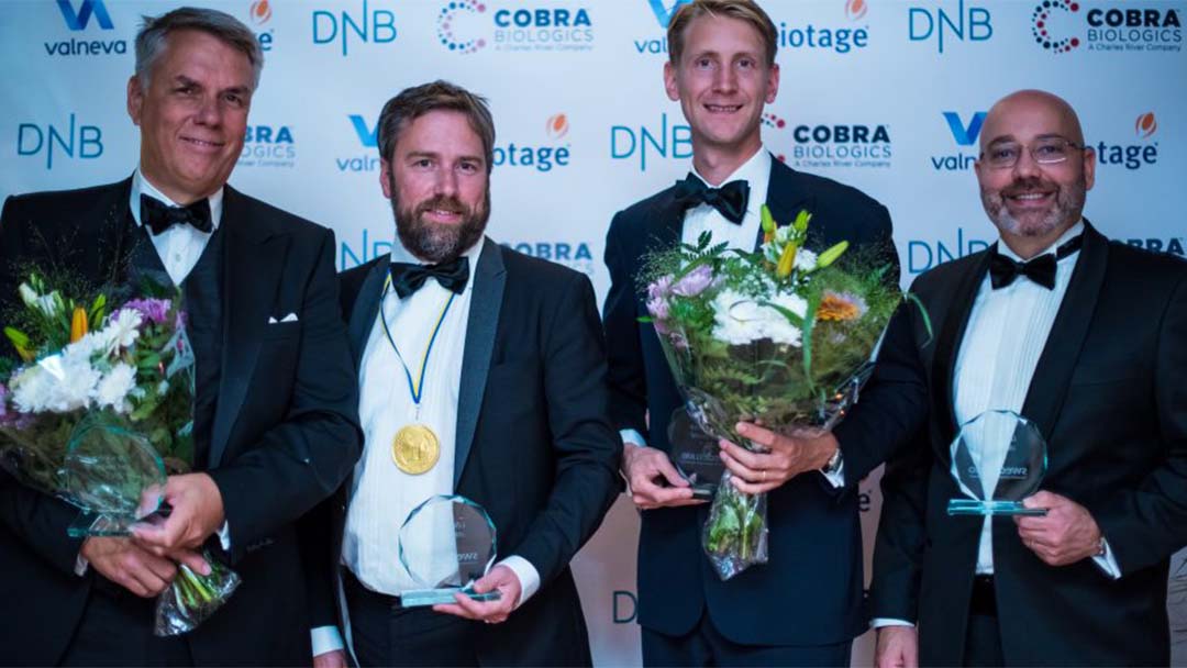 Dag Larsson, Johan Rockberg, Martin Skoglund och Mohammed Homman tar emot pris.