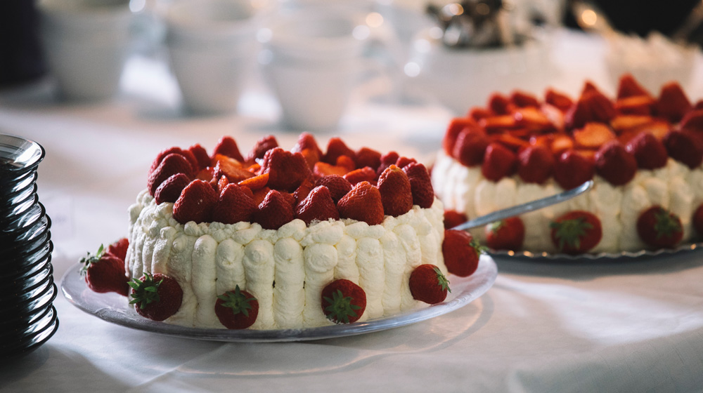 Strawberry cake