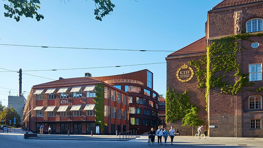 Photo of KTH Campus during summer