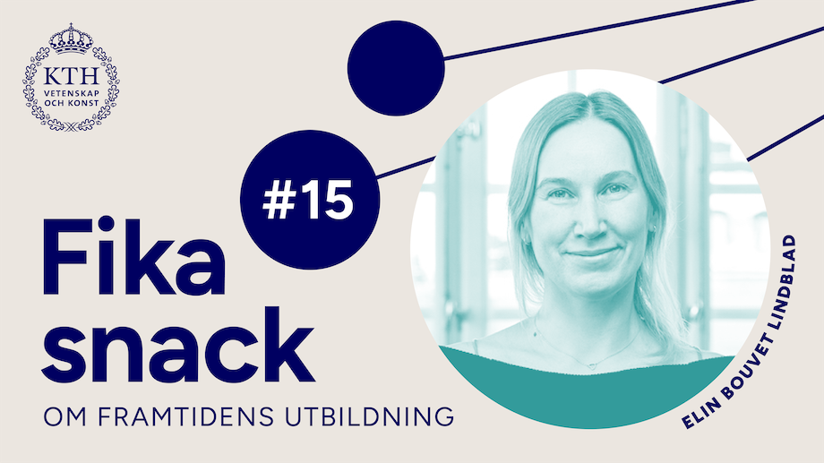 Svartvitt foto av blond kvinna med mörk tröja framför ett fönster.