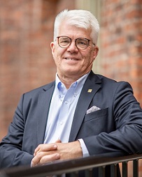 Professor Stefan Östlund