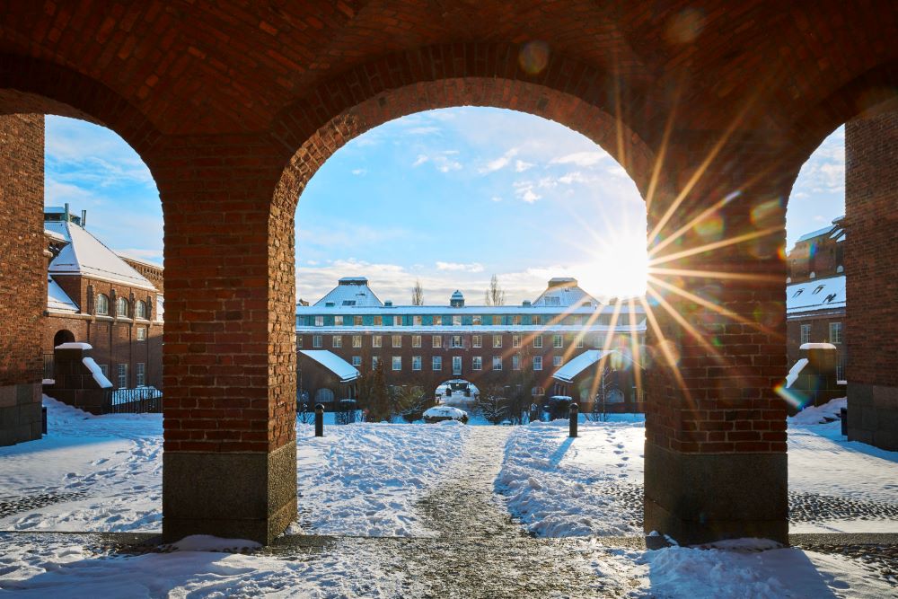 Vaults in sunshine and with snow on the ground.