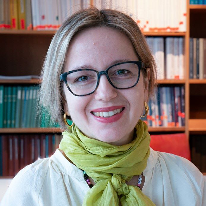 Iva  Lučić