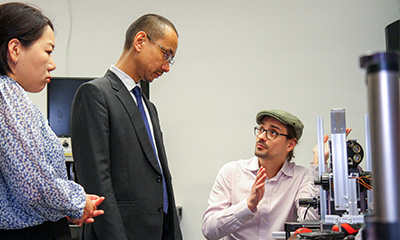 Persons in lab.