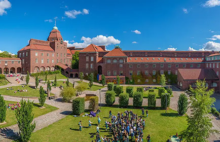 KTH Campus, Borggården.