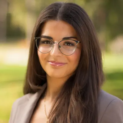 Porträttfoto av studenten Nadin