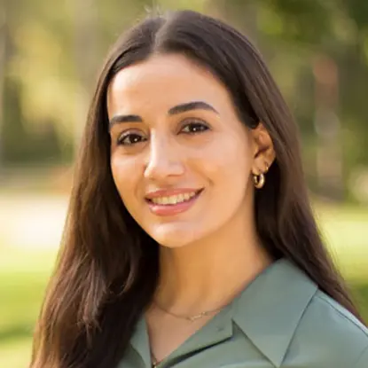 Porträttfoto av studenten Sandra