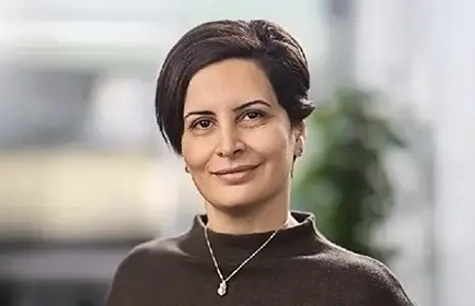 Zahra Kalantari 