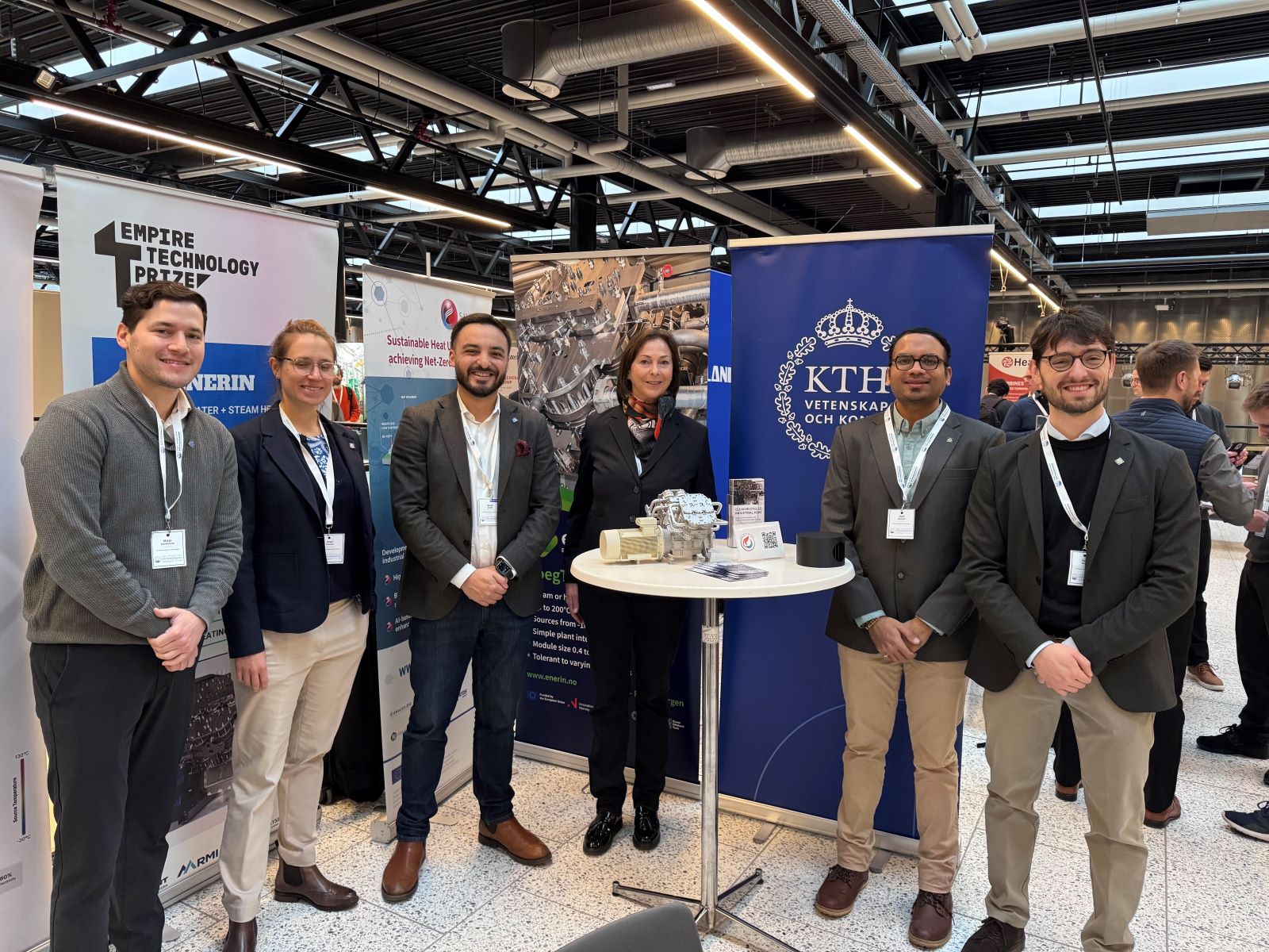 HPT-forskare vid symposiet om högtemperaturvärmepumpar 2026 i Köpenhamn, Danmark