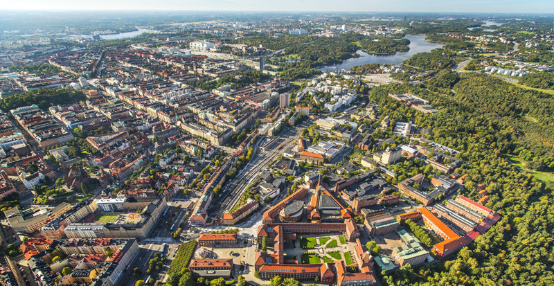 Flygfotografi av Campus KTH och delar av Stockholm.