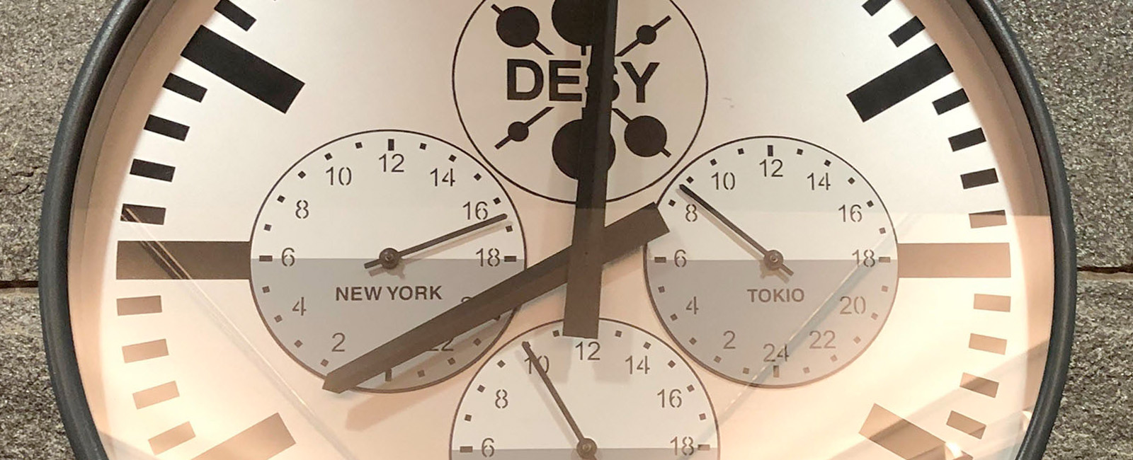 DESY clock