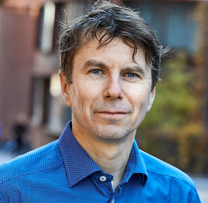 Porträttbild på Peter Savolainen, professor i genteknologi på KTH.