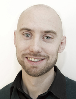 Porträttfoto av Linus Hasselström, forskare vid avdelningen Vatten- och miljöteknik på KTH.